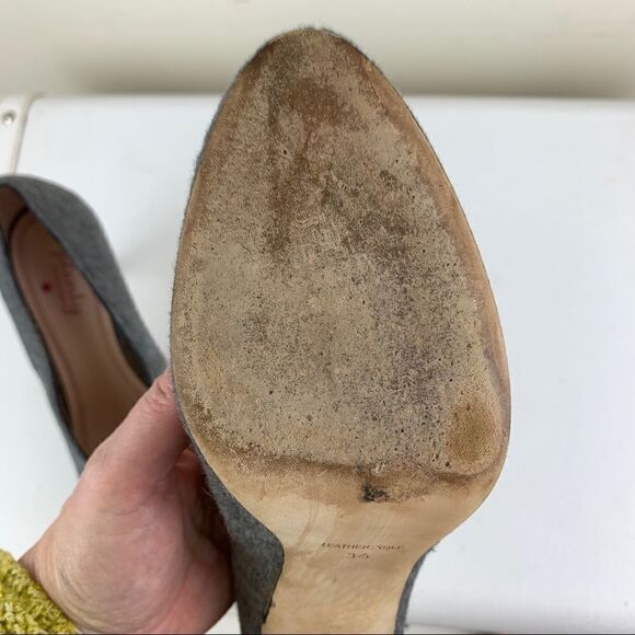 Anthropologie Plenty by Tracy Reese‎ Gray Flannel Heels Sz 6 Stiletto Heel - Picture 12 of 15